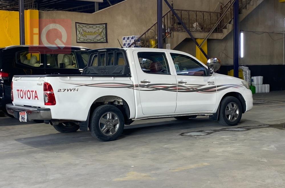 تويوتا هايلوكس